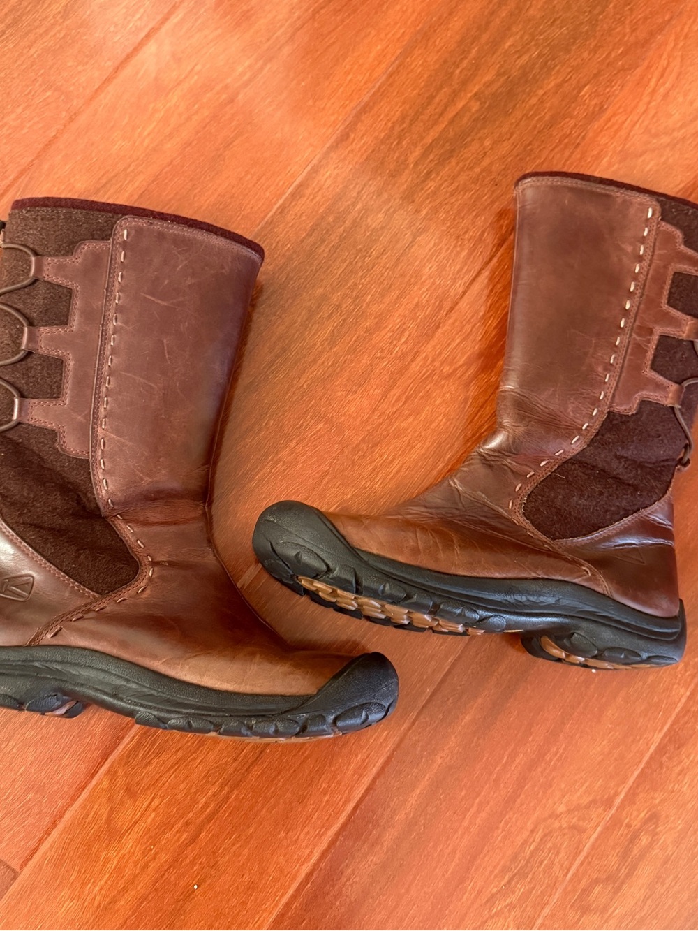 Keen Winthrop II Womens Brown Leather Casual Boots Mid Calf 8.5